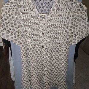 Banana Republic button up blouse